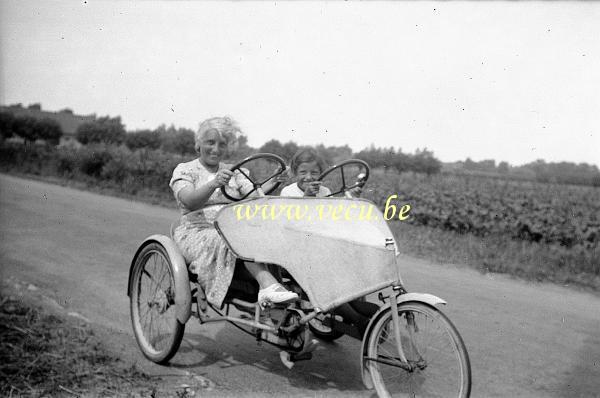 foto   Belgische kuss plaats onbekend 