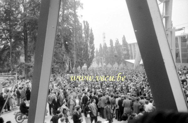 photo ancienne  de l'expo 58  Vue générale