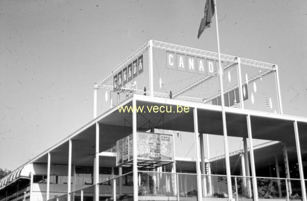 photo ancienne  de l'expo 58  Expo 58 : Le pavillon du Canada