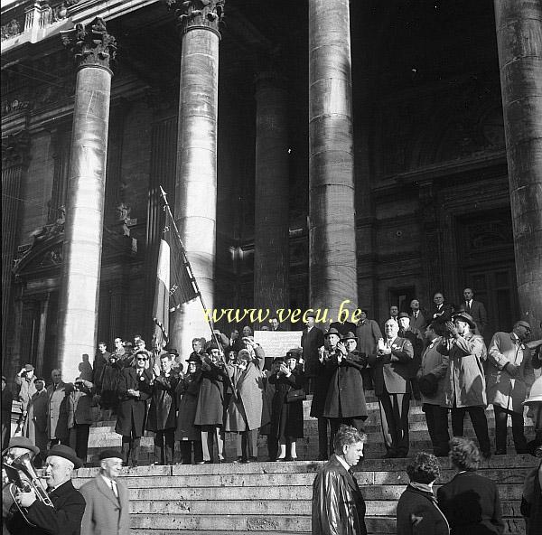 photo ancienne  de grèves et manifestations  