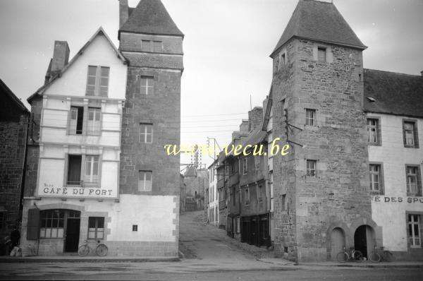 photo ancienne  Café du port