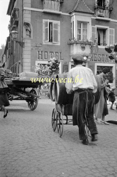 photo ancienne  Hôtel au Boeuf noir 22 Grand rue - Livraison du vin