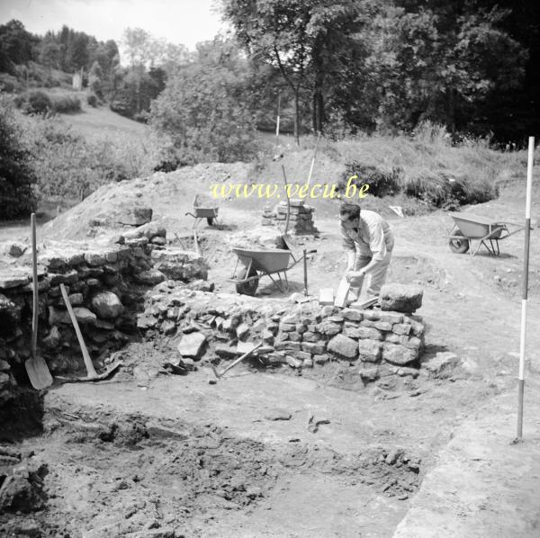 photo ancienne  Chantier de fouilles archéologiques