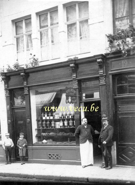 photo ancienne  de magasins  Boulangerie C. Deleuze