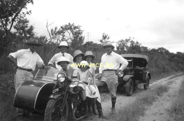 photo ancienne  de motos Sarolea  Side-car 