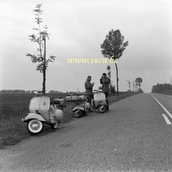 foto  van moto Vespa 