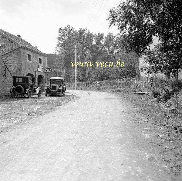 photo ancienne  Café du vieux moulin - rue des pairées