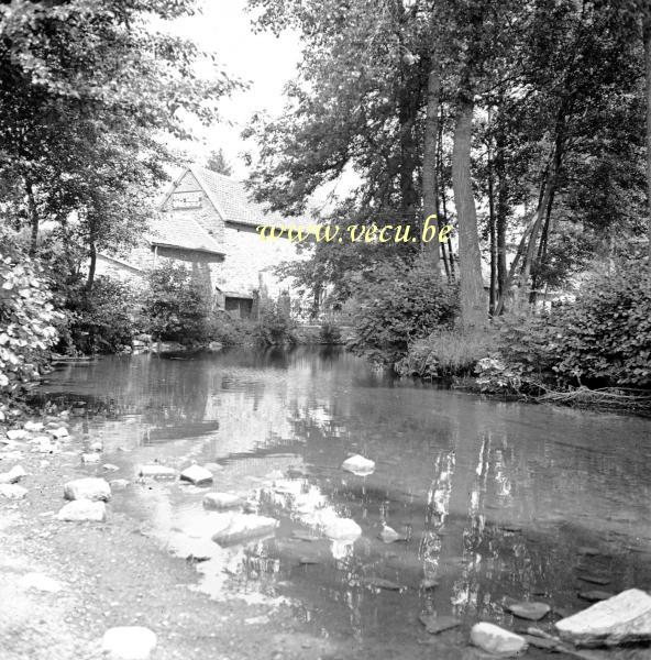 photo ancienne  Café du vieux moulin