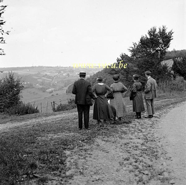 photo ancienne  Promenade sur les hauteurs de Sorinne