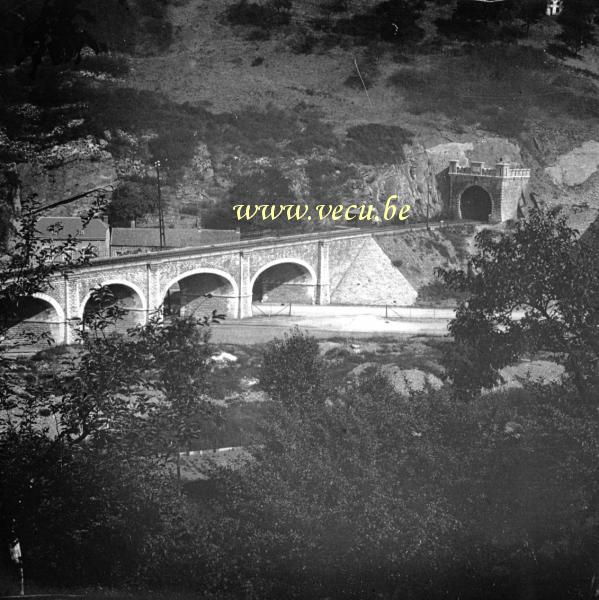 photo ancienne  Le viaduc