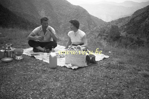 photo ancienne  Dans les Alpes entre Bollène et Turin