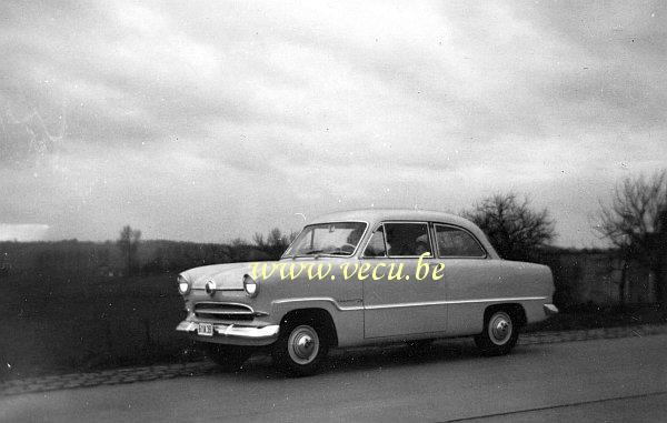 photo ancienne  de Ford  Ford Taunus