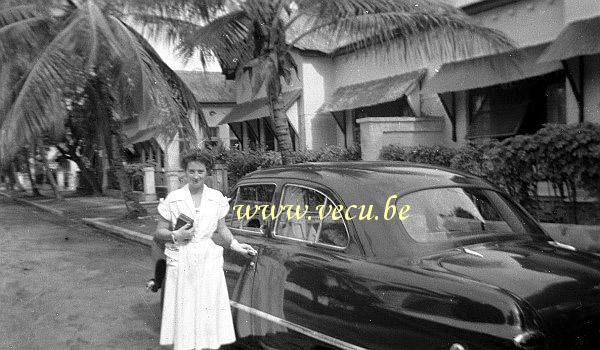 photo ancienne  de Ford  Ford Custom - modèle 1950