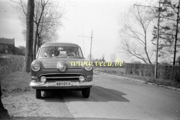 photo ancienne  de Ford  Ford Taunus 15m