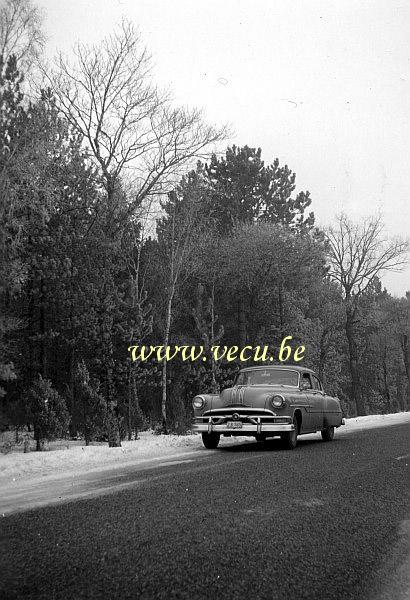 photo ancienne  de Pontiac   Pontiac Chieftain 1953