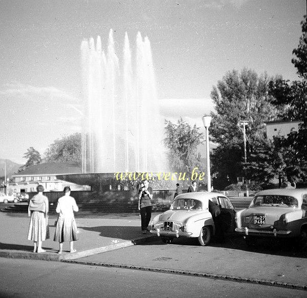 photo ancienne  de Renault  Renault Dauphine