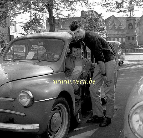 photo ancienne  de Renault  Renault 4CV