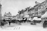 carte postale ancienne de Malines Place des Bailles de Fer