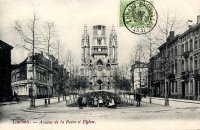 postkaart van Laken Avenue de la Reine et Eglise