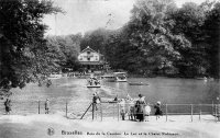 carte postale de Bruxelles Bois de la Cambre. Le lac et le chalet Robinson