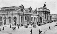 carte postale de Bruxelles Gare du Midi