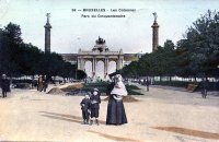 carte postale ancienne de Etterbeek Les Colonnes de Quenast, parc du Cinquantenaire