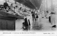 carte postale de Bruxelles Intérieur du Marché aux Poissons