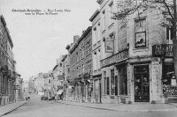 carte postale ancienne de Etterbeek Rue Louis Hap vers la Place St-Pierre