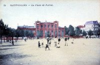 carte postale ancienne de Saint-Gilles La Place de Parme