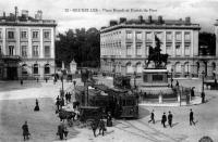 carte postale de Bruxelles Place Royale et entrée du parc. Trams 10 et  22
