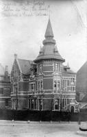 carte postale ancienne de Ixelles Rue de Belle-Vue aux abords du jardin du roi. Architecte Ernest Delune.