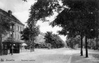 postkaart van Elsene Boulevard Militaire. Croisement de l'avenue Buyl et du Boulevard Général Jacques