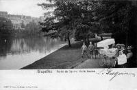 carte postale de Bruxelles Partie du square Marie Louise