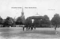 carte postale ancienne de Ixelles Place Sainte-Croix (actuellement place Flagey)