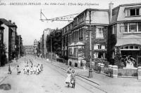 carte postale ancienne de Ixelles Rue Edith Cavell - L'Ecole Belge d'Infirmières