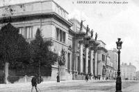 carte postale de Bruxelles Palais des Beaux-Arts
