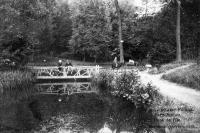 carte postale ancienne de Woluwe-St-Pierre Parc Madou - Pont de l'île