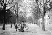 carte postale de Bruxelles Avenue Louise