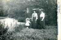 Carte postale ancienne de Schaerbeek - Dans le parc Josaphat