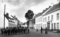 carte postale ancienne de Tubize Rue de Bruxelles