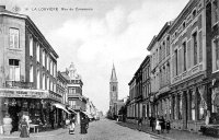 carte postale ancienne de La Louvière Rue du Commerce