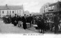 carte postale ancienne de Mons Le Marché aux  Poissons