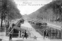 carte postale ancienne de Charleroi Le Canal - Vue prise de la Passerelle