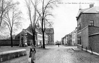 carte postale ancienne de Herve La Cour Mathias vue vers la rue Haute