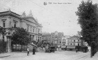 carte postale ancienne de Spa Place Royale et les Bains