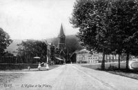 carte postale ancienne de Tilff L'église et la place