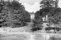 carte postale ancienne de Petit-Rechain Château de Petit-Rechain  - vue prise du parc