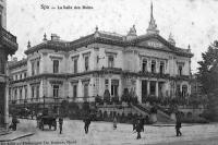 carte postale ancienne de Spa La salle des Bains