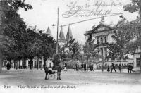 carte postale ancienne de Spa Place Royale et Ã©tablissement des Bains