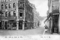 carte postale ancienne de Spa Rue de l'HÃ´tel de Ville